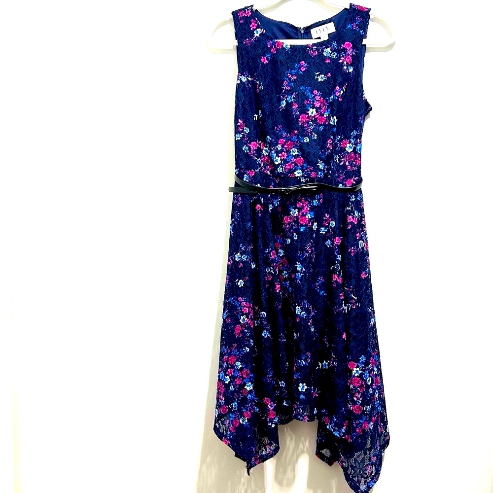 Elle Asymmetrical Blue and Purple Sleeveless Lace Floral Dress